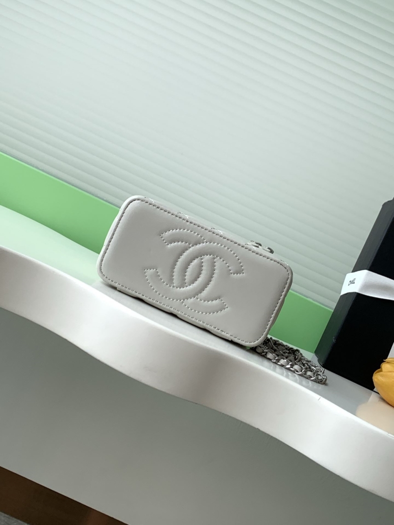 Ch**el cosmetic bags